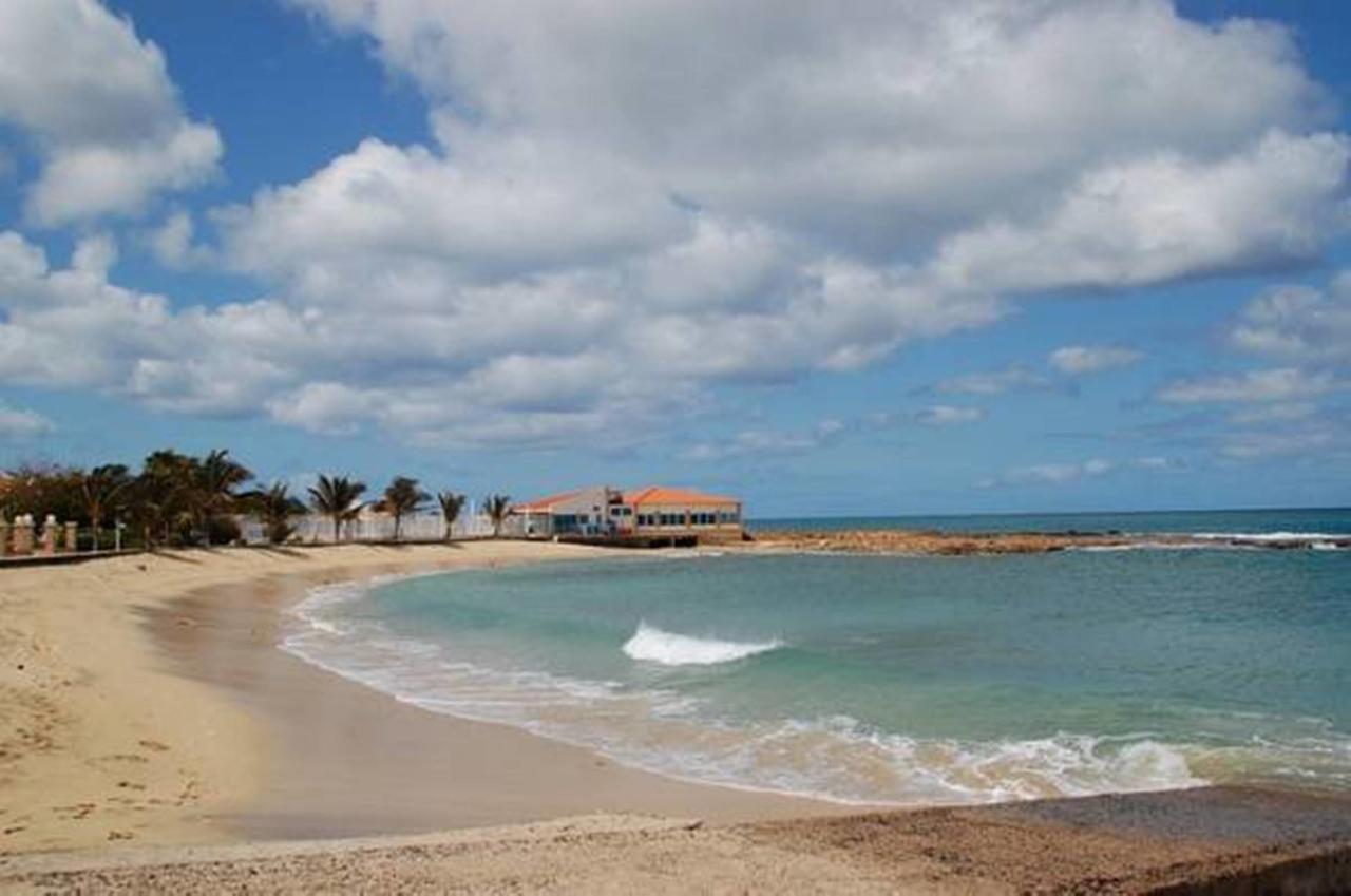 סנטה מריה Hostels Holiday Cape Verde מראה חיצוני תמונה
